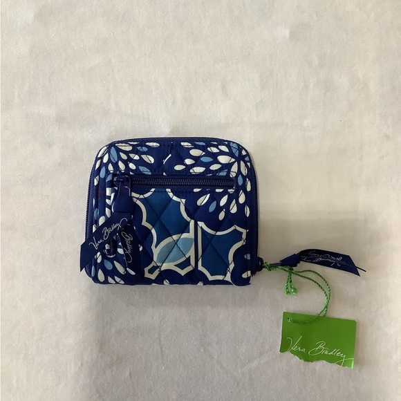 NWT Vera Bradley Petite Zip Wallet- Petal Splash - Picture 4 of 5